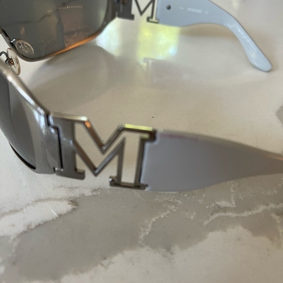 Missoni Vintage Sunglasses | Silver - Picture 3 of 7